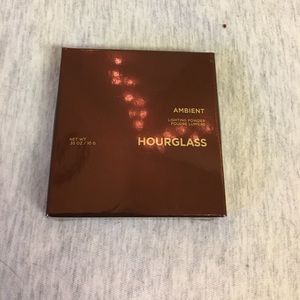 Hourglass Ambient Lighting Powder Radiant Light